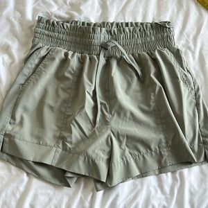 Women’s high waisted shorts